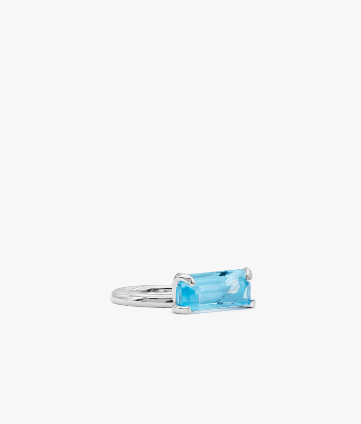 Half Cut Blue Topaz Ring in Silver