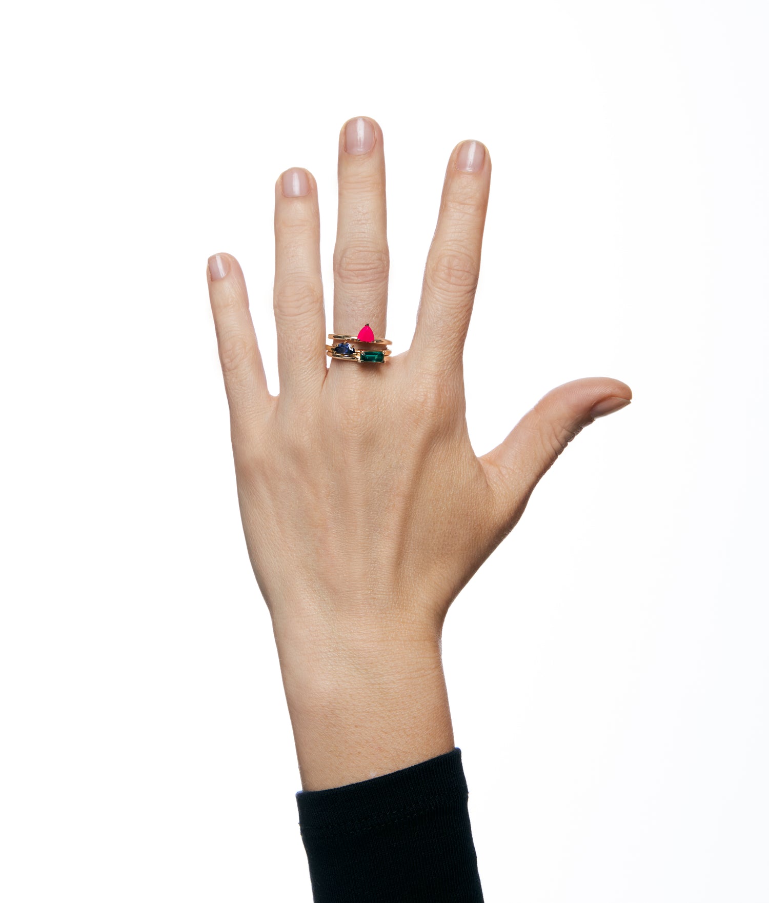 Anillo de Oro 14K con Esmeralda de Laboratorio "Half Cut" de 0.5 ct 