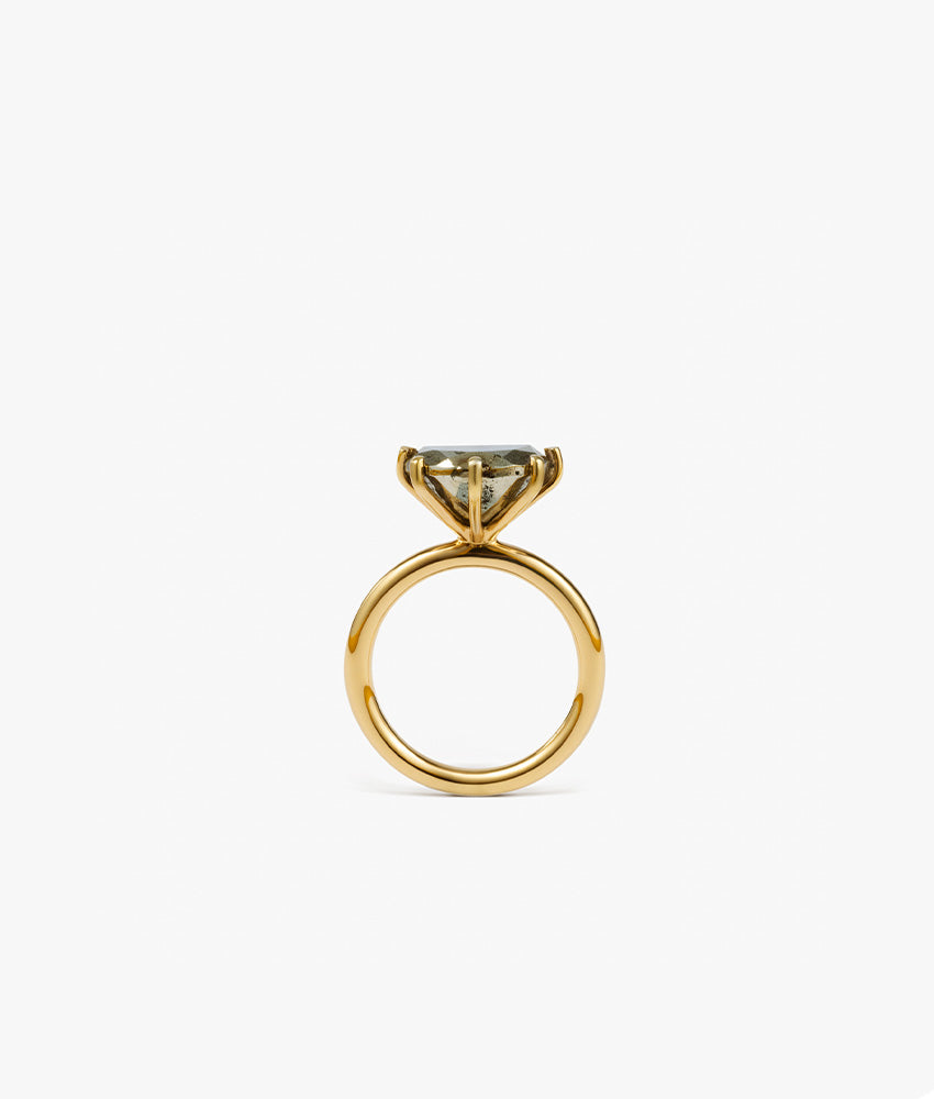 Pirita Half Cut Round Ring