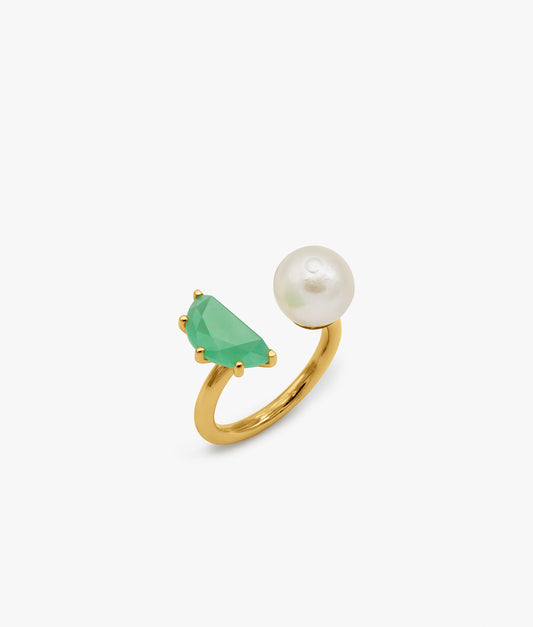 Half Cut Chalcedony and Pearl Ring